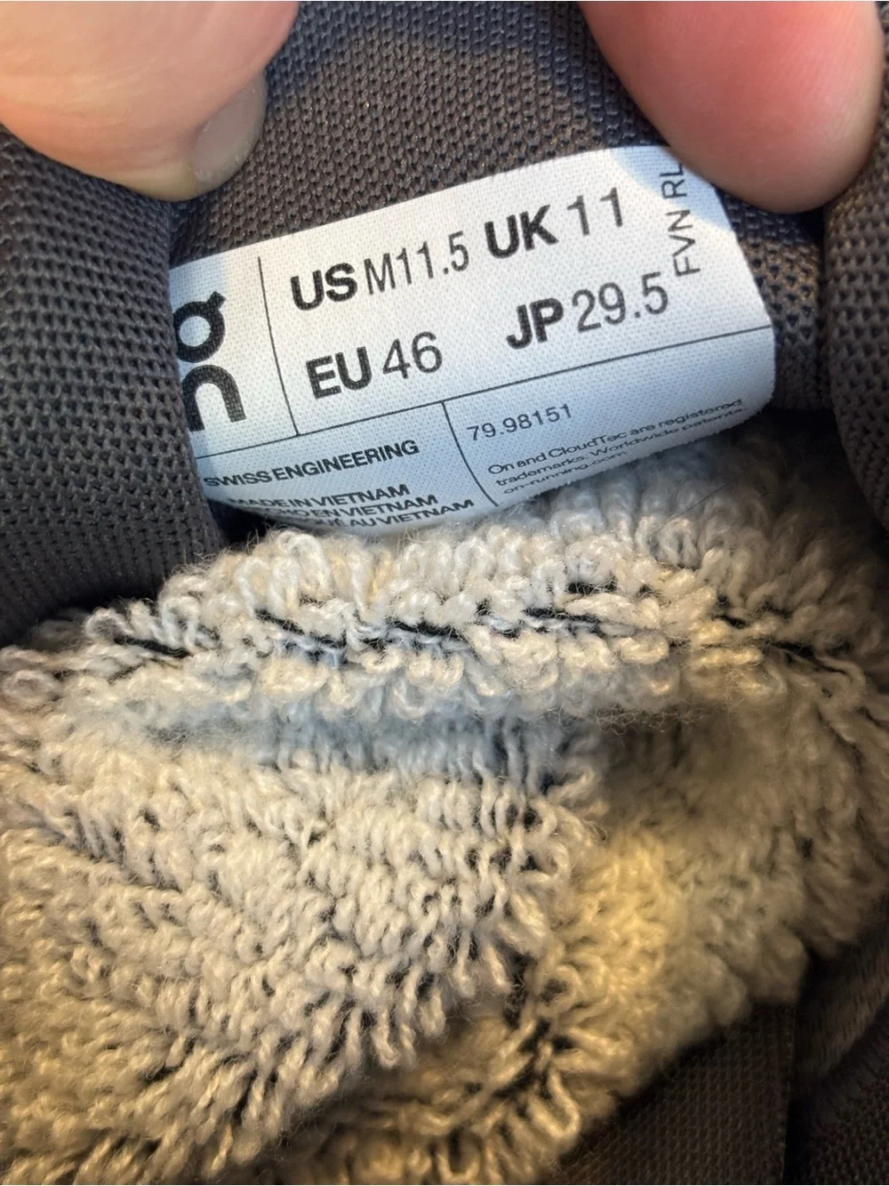 On Running Cloud 5 Combo sneakers size 11.5